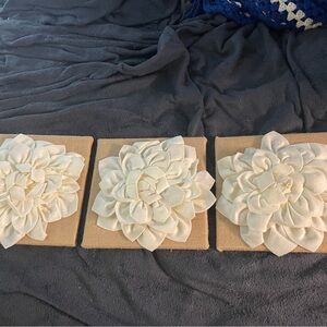 Set of 3 Burlap Squares with Felt Flowers